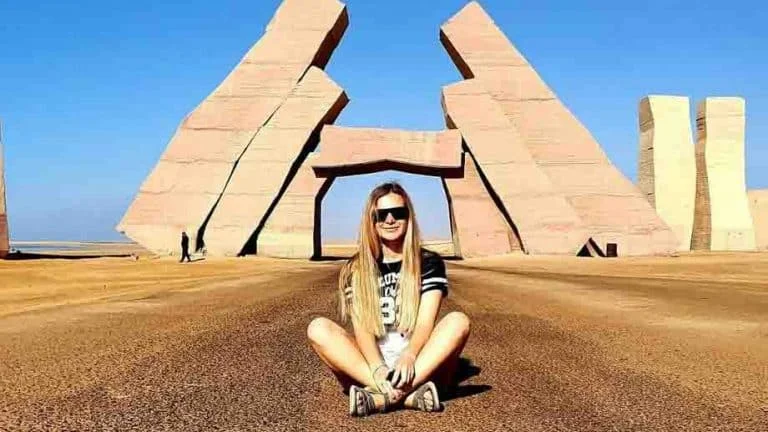 Salama Red Canyon