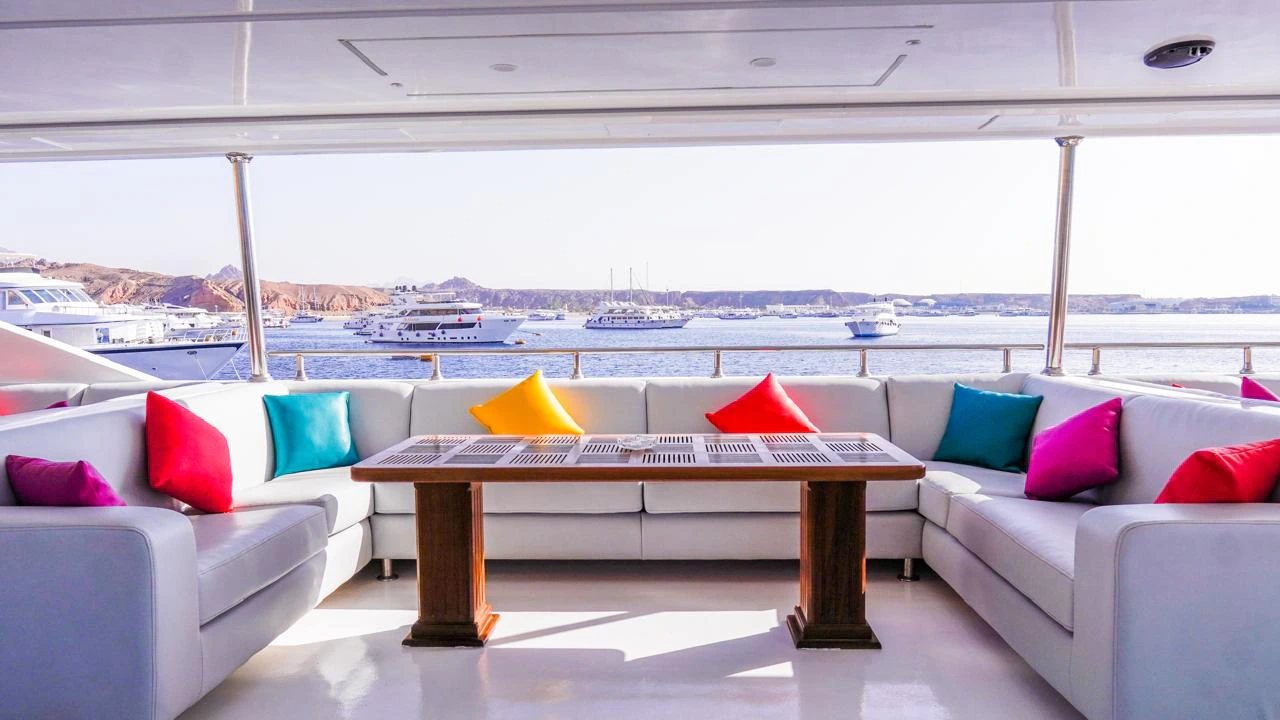 VIP boat to White Island and Ras Mohamed
