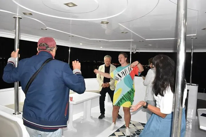 Evening yacht cruise in Sharm El Sheikh