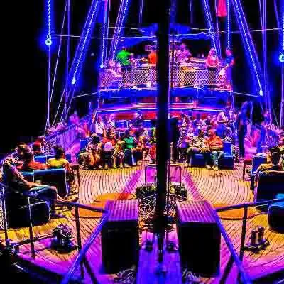 Evening yacht cruise in Sharm El Sheikh