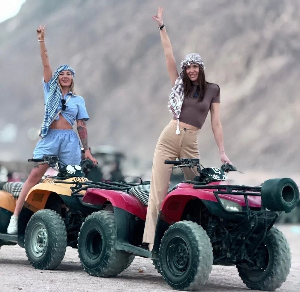 Safari in quad