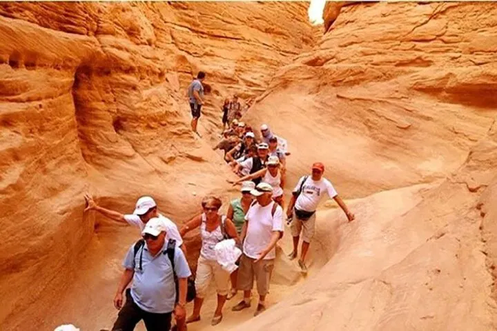 Salama Kızıl Kanyon Dahab